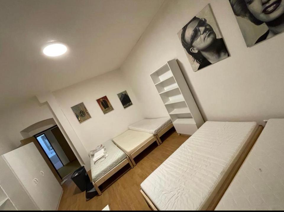 Red&Black Apartment City Centr, Na Hradbach 118 Ostrava Luaran gambar