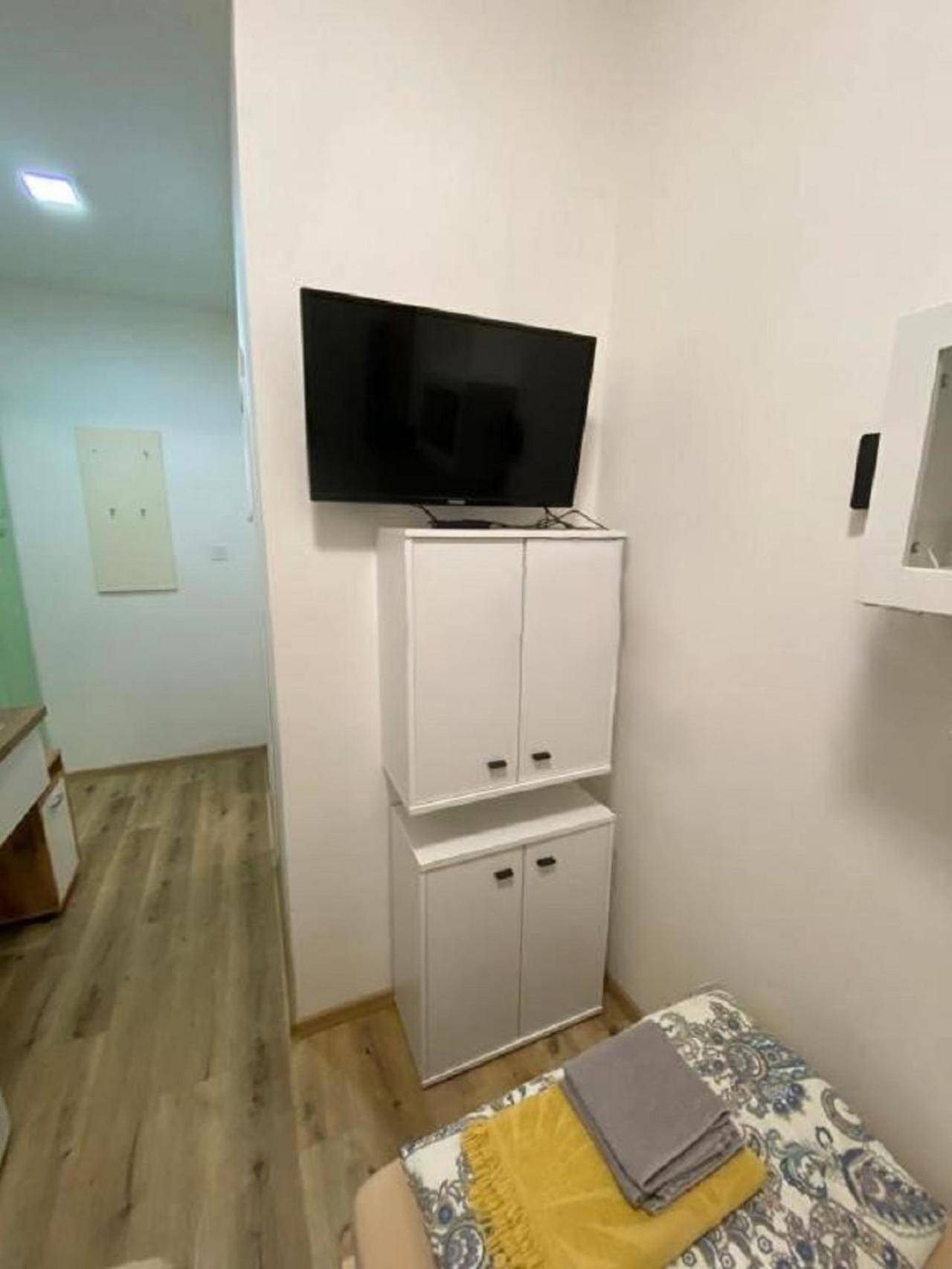 Red&Black Apartment City Centr, Na Hradbach 118 Ostrava Luaran gambar