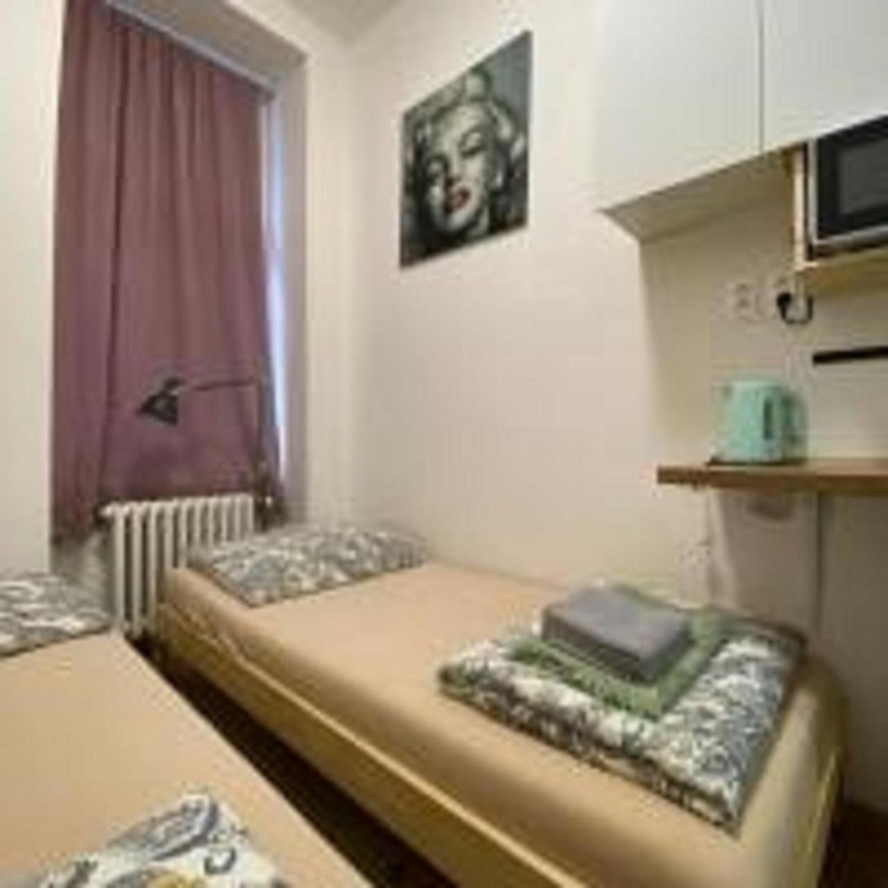 Red&Black Apartment City Centr, Na Hradbach 118 Ostrava Luaran gambar